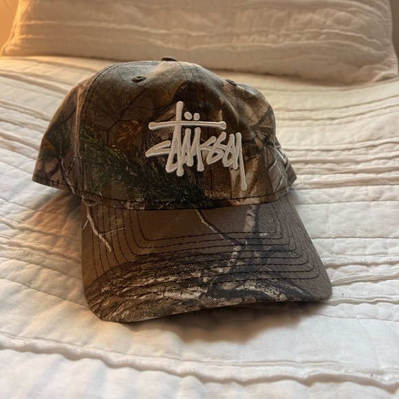 Stussy Other - Real Tree Camo Stüssy Hat